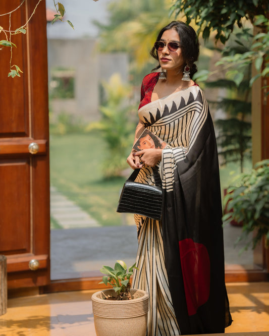🌟 "Striped Elegance Saree – Black & Ivory Edition"